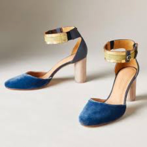 Sundance Aurora Blue Velvet heels 37 (7) - Picture 1 of 7